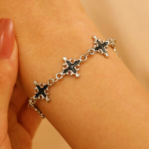 17 white k bracelet x040 (cross)