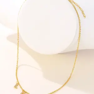 Gold / One Size / Inlaid Zircon Love Letters