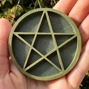 Five-pointed star (green)