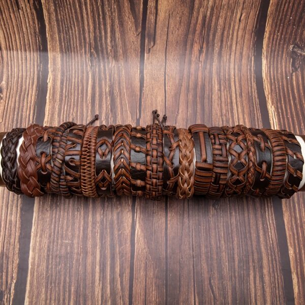 Wholesale 20Pcs/30Pcs/50Pcs Retro Simple Pu Leather Braided Bracelet Retro Bracelet