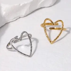 Wholesale Jewelry Sweet Heart Shape 304 Stainless Steel 18K Gold Plated Plating Hollow Out Stainless Steel Rings