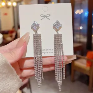E0361 Silver Silver Needle