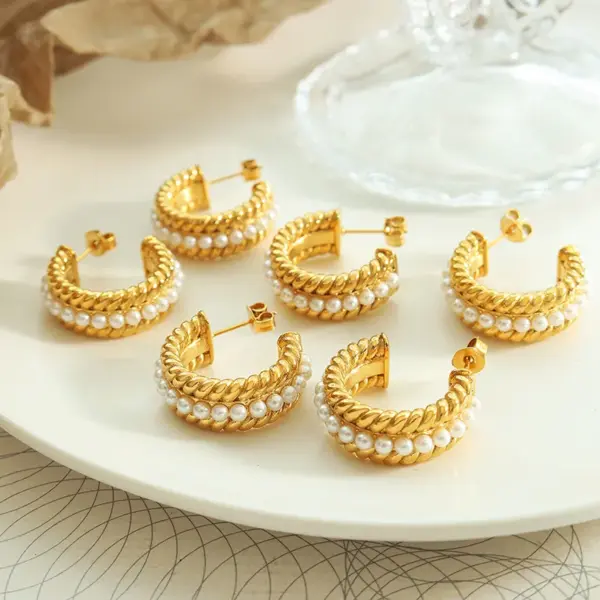 Wholesale PVD Coated Real Gold Plated C Shape Titanium Steel Elegant Waterproof Non Tarnish Earrings
