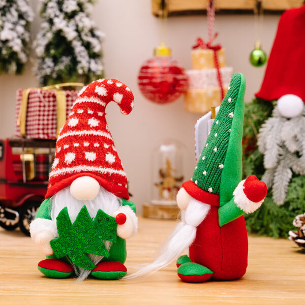 Wholesale Hobbe New Christmas Decorations Cactus Goblin Dwarf Ornaments Knitted Curved Hat Christmas Tree Faceless Doll
