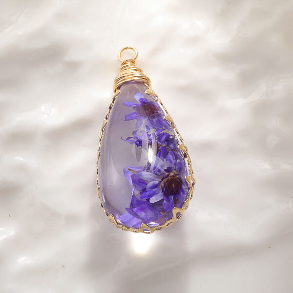 Wholesale DIY Copper Wire Edge Conch Real Dried Flower Pendant Glue Jewelry Accessories Colorful Water Drop Accessories