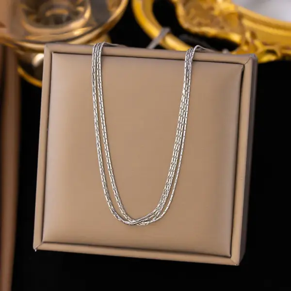 Wholesale PVD Coated Real Gold Plated 18K Gold Solid Color 304 Stainless Steel Classic Style Waterproof Non Tarnish 304 Stainless Steel Necklace