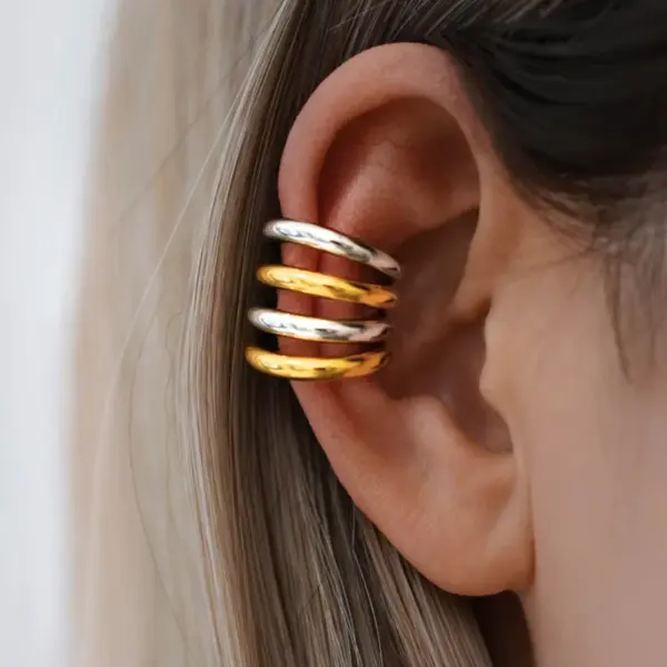 Wholesale Ion Plating (IP) Real Gold Plated 18K Gold Lines 304 Stainless Steel Casual Simple Style Waterproof Non Tarnish Ear Cuffs