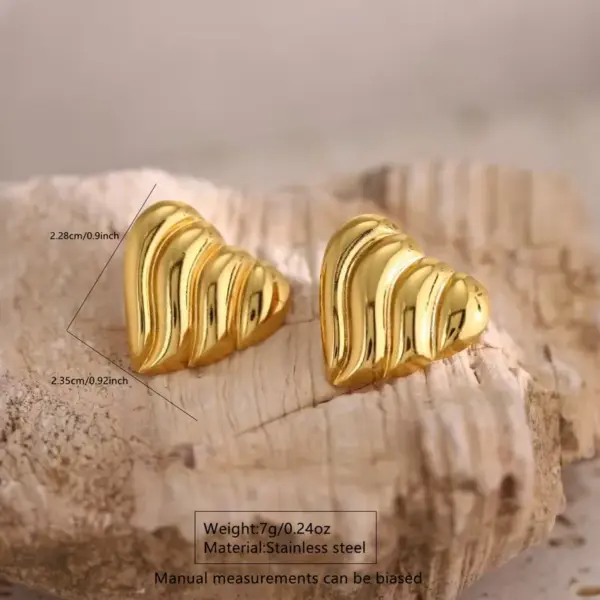 Wholesale 201 Stainless Steel 304 Stainless Steel Quadrilateral Heart Shape Electroplating Stone-Free Imitation Gold Simple Style Classic Style Hollow Out Ear Studs