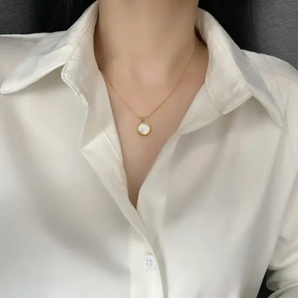 Wholesale Elegant Geometric Titanium Steel Necklace