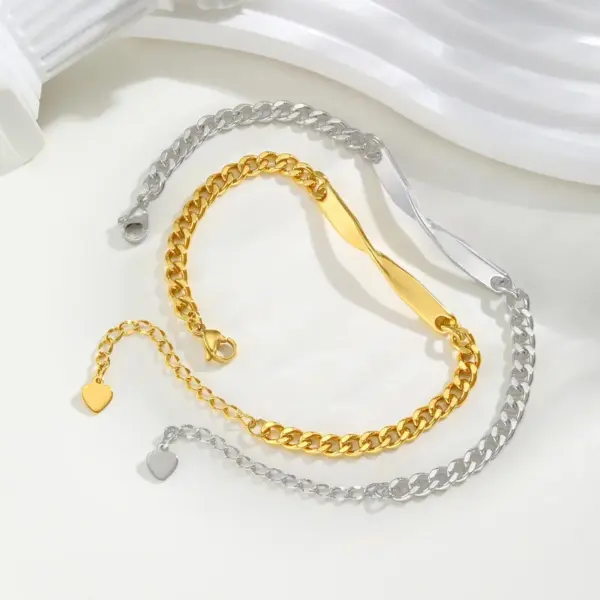 Wholesale Universal Fashion Simple Stainless Steel Mobius Bracelet Couple Style Women's Version Lobster Clasp Casual Minimalist Design