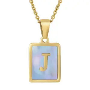 Blue Shell J (Including Chain) / 18K