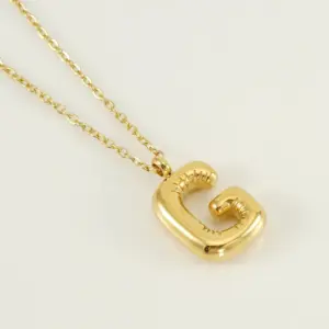 Letter G [Gold] / 18K