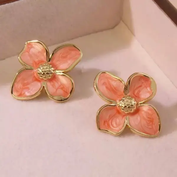 1 Piece Lady Romantic Flower Titanium Steel Earrings Ear Studs