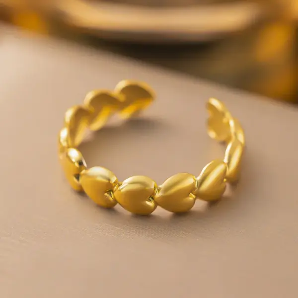 Wholesale PVD Coated Real Gold Plated Heart Shape Titanium Steel Simple Style Waterproof Non Tarnish Rings