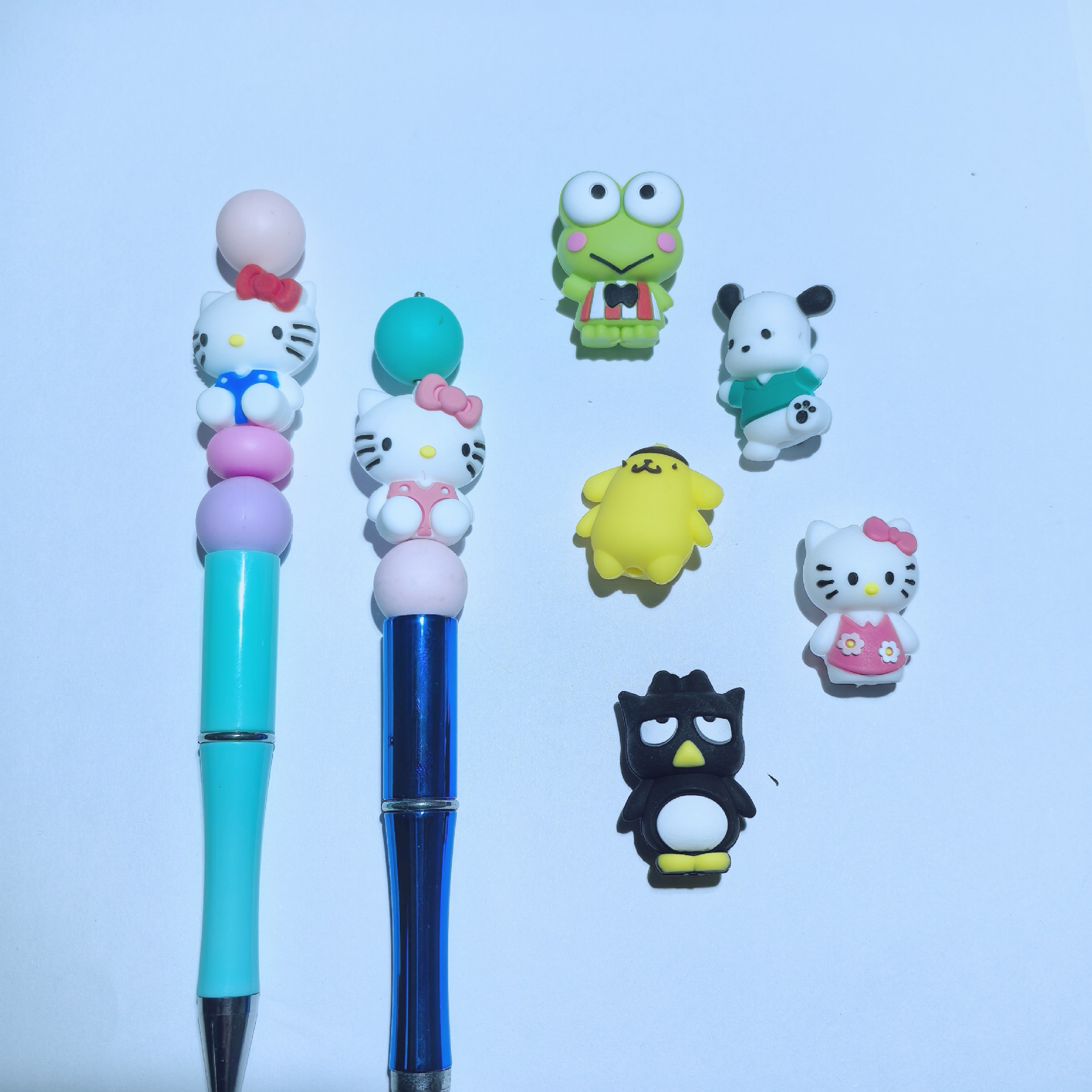 Wholesale Cross-border hot new products: 3D stereo silicone cartoon beads beaded factory
