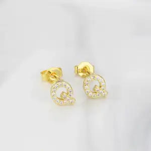 TE-01-Q Letter Q / Gold Plated Electroplated Color Retention