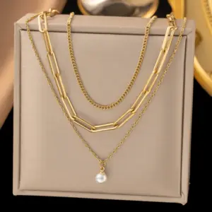 20【H1038】 Three-layer Pearl Necklace / Gold