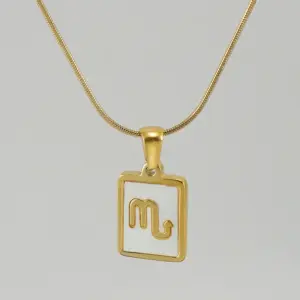 Gold / Scorpio-Snake bones chain