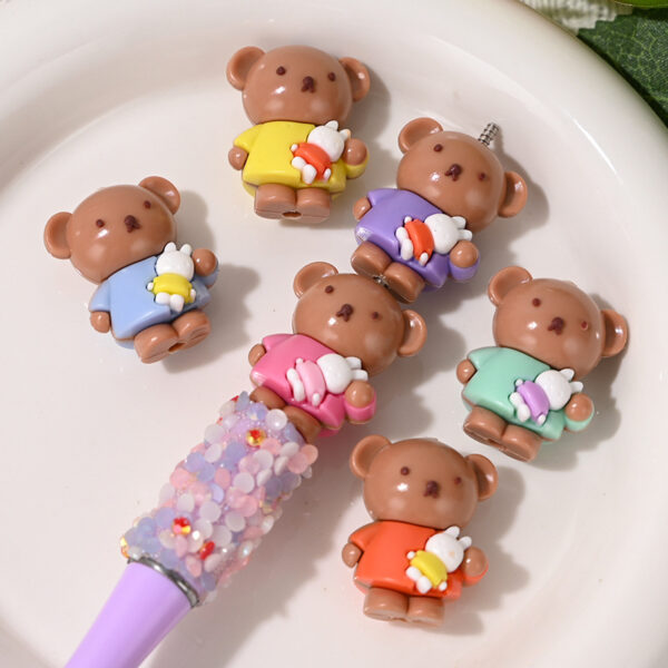 Wholesale Cartoon soft rubber bear through-hole beaded