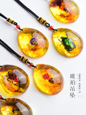 Wholesale True Live Insect Specimen Amber Pendant