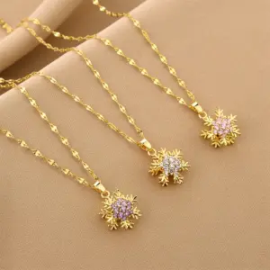 Wholesale Real Gold Plated Snowflake 304 Stainless Steel Elegant Waterproof Non Tarnish Pendant Necklace