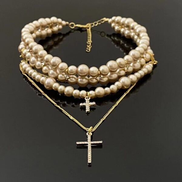 oly-0c78f6dc7fcd6fca37b060c115173d29 Wholesale Diamond-embedded multi-layer Pearl cross pendant necklace for women Japanese and Korean style light luxury sweater chain personality Fashion necklace fashion