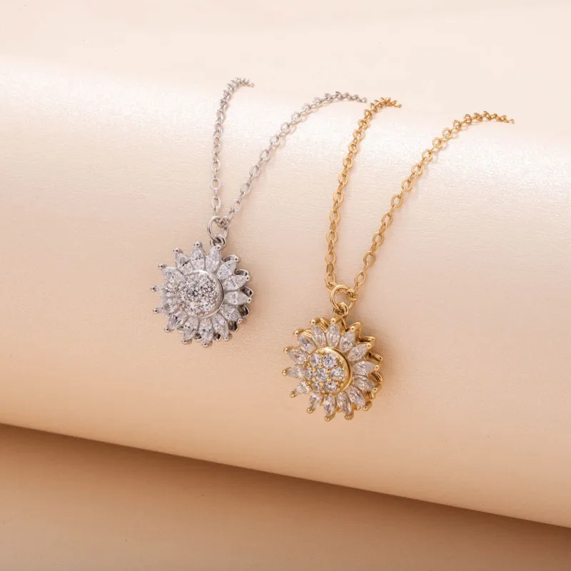 Wholesale Ins Style Geometric Titanium Steel Inlaid Zircon Pendant Necklace