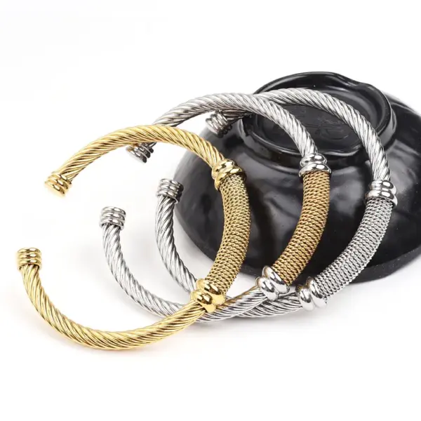 Wholesale Fashion C Shape Stainless Steel Plating Bangle