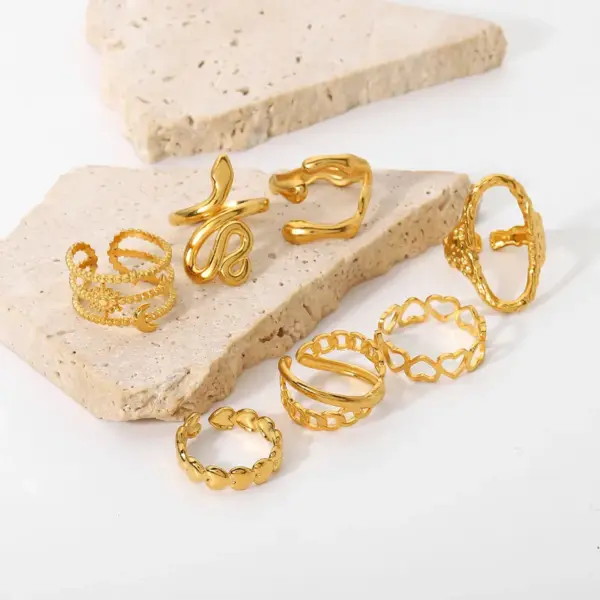 Wholesale PVD Coated Real Gold Plated Geometric 304 Stainless Steel Retro Vacation Commute Waterproof Non Tarnish Rings