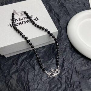 Wholesale Empress Dowager Classic Saturn Crystal Black Pearl Necklace Women Retro Temperament Black Onyx Pearl Clavicle Chain High Version
