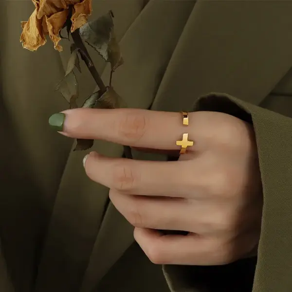 Wholesale PVD Coated Real Gold Plated 18K Gold Geometric 304 Stainless Steel Waterproof Non Tarnish