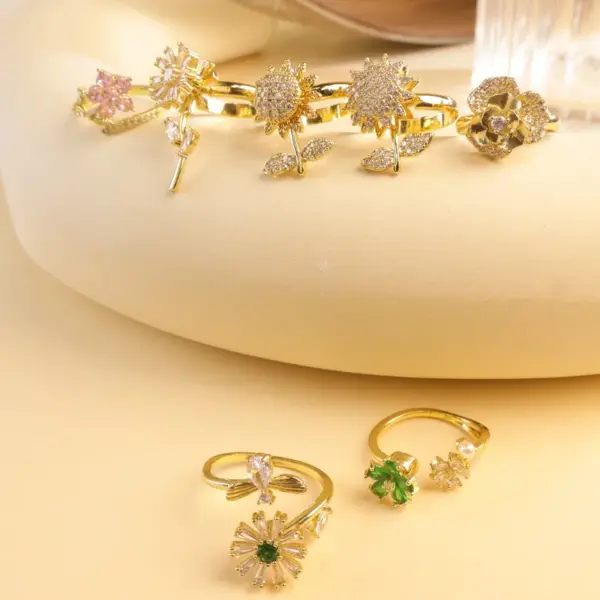 Wholesale Jewelry Elegant Flower Titanium Steel Zircon Open Rings