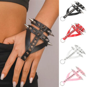 Wholesale Dark Exaggerated Gothic Bracelet Leather Alloy Pointed Rivet Bracelet Punk Style Personalized Stainless Steel Snap Bangle Bracelet