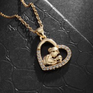 Wholesale European and American cross-border hot Mom micro inlaid zircon Heart-shaped fashion necklace female love pendant Mother's Day gift nkw97