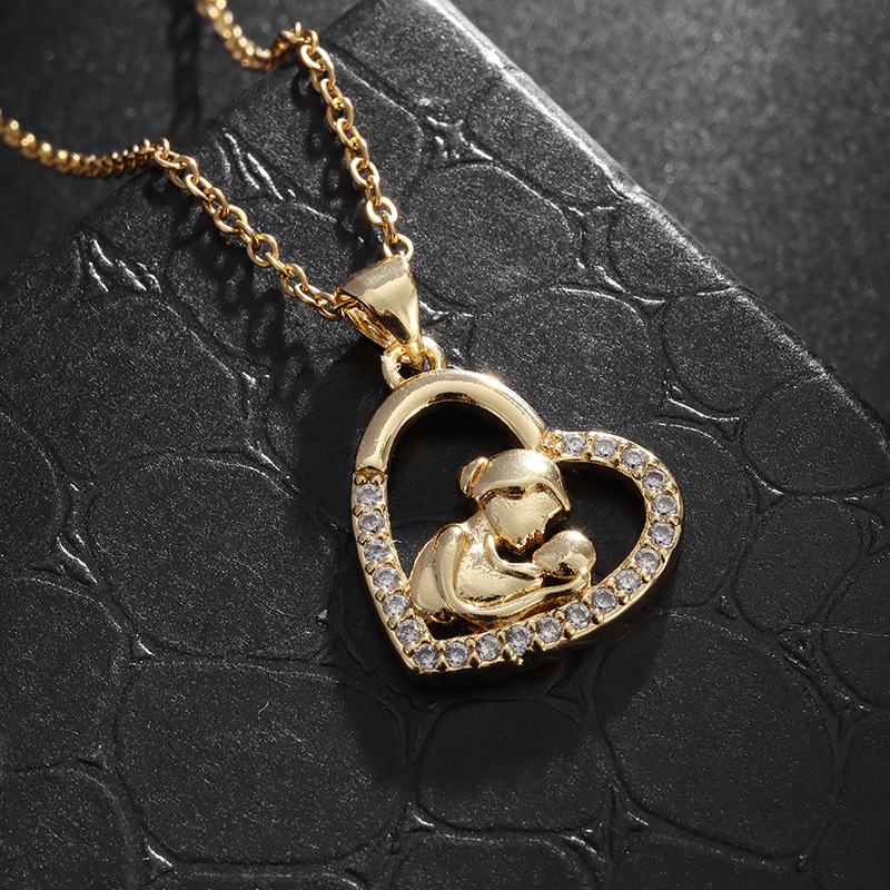 Wholesale European and American cross-border hot Mom micro inlaid zircon Heart-shaped fashion necklace female love pendant Mother's Day gift nkw97