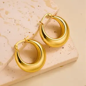 EH028 Hollow Earrings / Gold