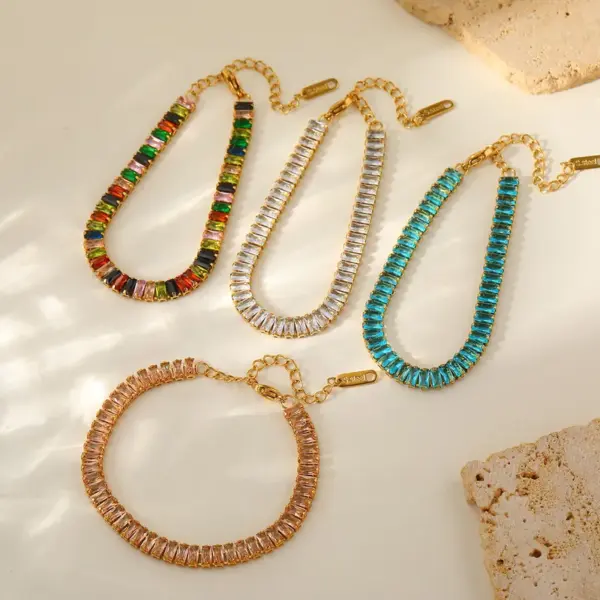 Wholesale Luxurious Stainless Steel 18K Gold Plated Zirconia Embedded Rectangle Full Diamond Bracelet Elegant Romantic Female Style