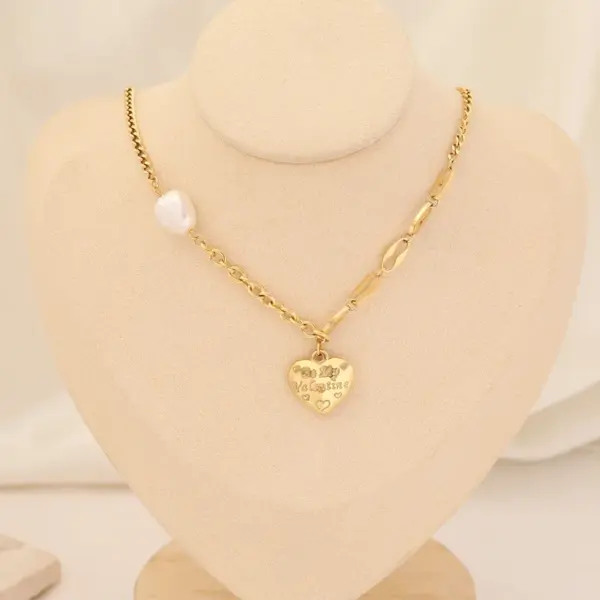 Wholesale Stainless Steel 18K Gold Plated Fashion Gold Plated Heart Shape Pearl Layered Necklaces
