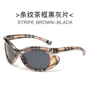 Plaid frame black and gray pieces