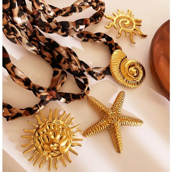 304 Stainless Steel Sunflower Starfish Conch PVD Coated Rhinestones Real Gold Plated Exaggerated Cool Style Waterproof Non Tarnish Surgical Steel Cord String Lobster Trigger Clasp Closure Gold Pendant Necklace