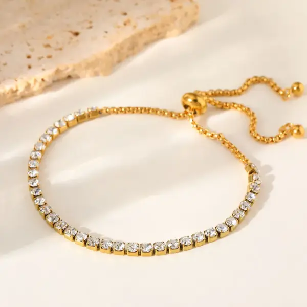 Luxurious Stainless Steel 18K Gold Plated Full Diamond Embedded Zirconia Elegant Romantic Women's Bracelet For ryday Use