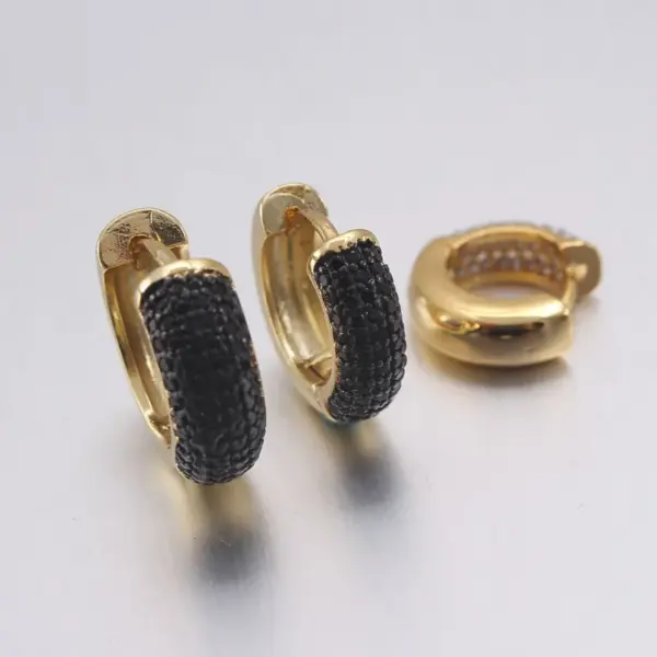 Wholesale Simple Style Circle Copper Zircon 18K Gold Plated Earrings