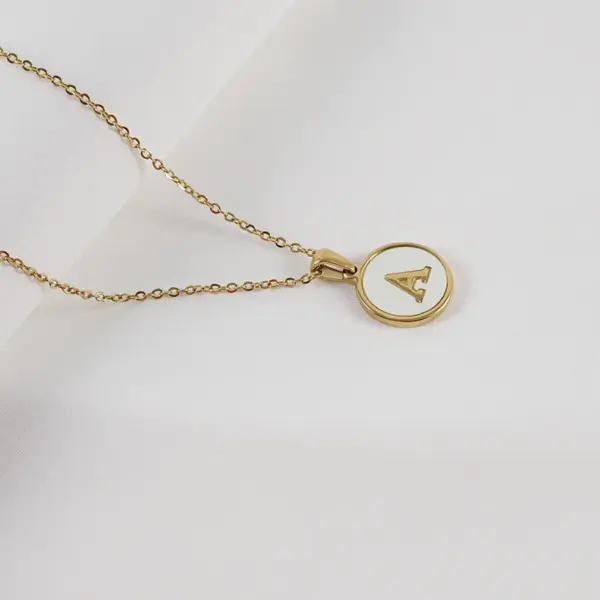 Simple Style Round Letter Stainless Steel Pendant Necklace Gold Plated Shell Stainless Steel Necklaces