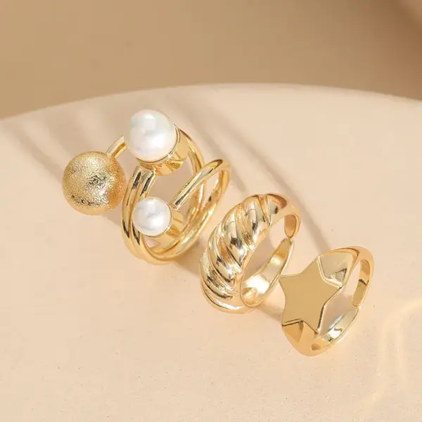 Wholesale Elegant Luxurious Classic Style Geometric Star Copper Plating Inlay Artificial Pearls 14k Gold Plated Open Ring