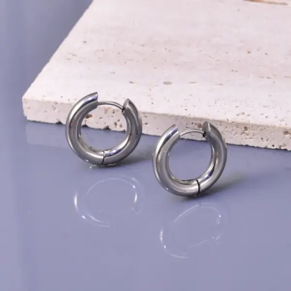 304 Stainless Steel Geometric Ion Plating (IP) 18K Real Gold Plated 18K Gold Simple Style Commute Waterproof Non Tarnish Gold Earrings