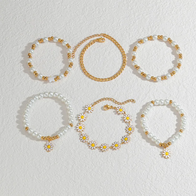 Wholesale PVD Coated Real Gold Plated 18K Gold Geometric 304 Stainless Steel Elegant Cute Streetwear Waterproof Non Tarnish 304 Stainless Steel Bracel