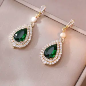 E0112 Emerald Water Drop Earrings