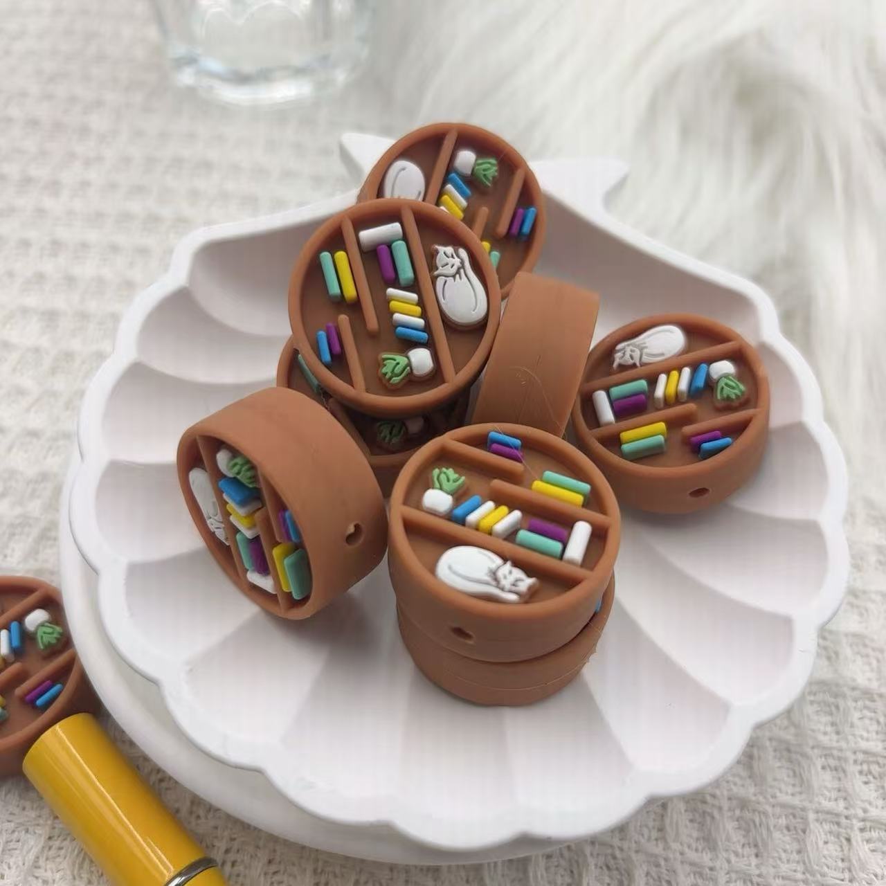 Wholesale Cross-border hot new silicone creative beads round bookshelf silicone beaded loose beads factory wholesale in stock