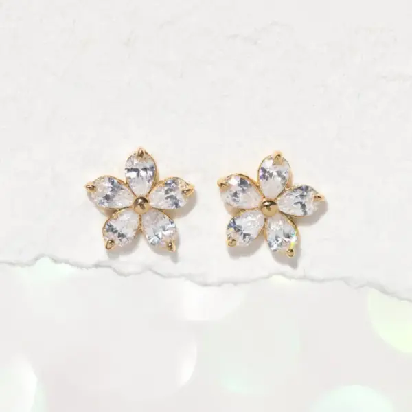 Wholesale 1 Pair Simple Style Classic Style Flower Plating Inlay Copper Zircon 18K Gold Plated Ear Studs