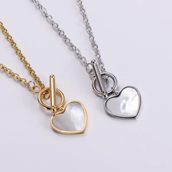 Wholesale PVD Coated 18K Gold Plated Heart 304 Stainless Steel Fashion Waterproof Non Tarnish 304 Stainless Steel Earrings Necklace